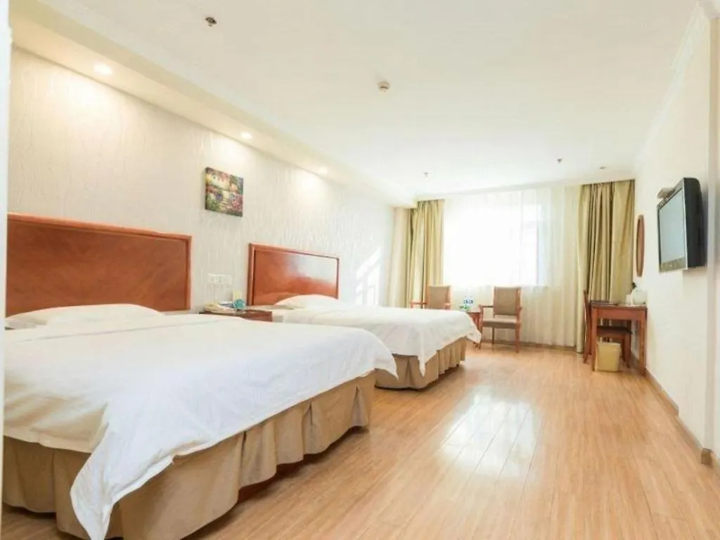 Greentree Inn Kunshan Shimao Plaza Business Hotel Su-čou 3*,  Čína