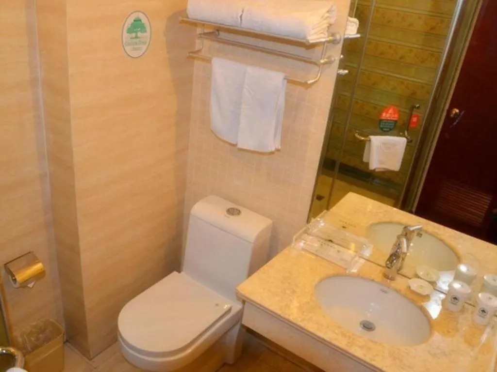 Greentree Inn Kunshan Shimao Plaza Business Hotel Suzhou