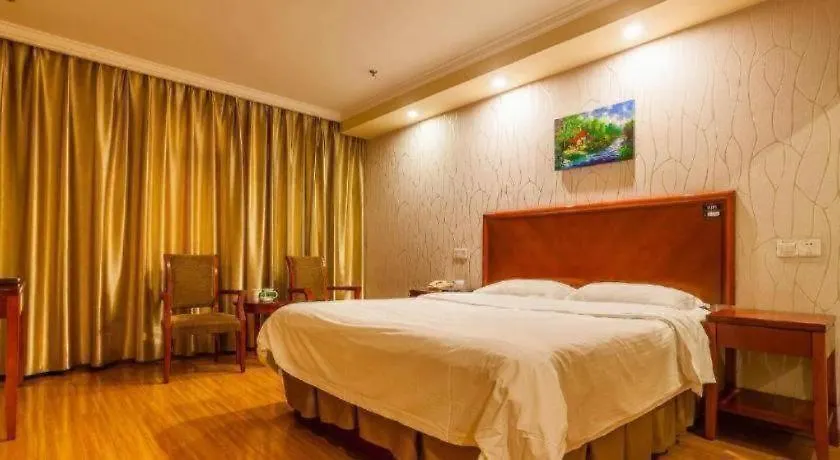 Greentree Inn Kunshan Shimao Plaza Business Hotel Suzhou